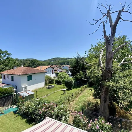 Сasa de vacaciones Maison Mitoyenne Proche Centre, 3 Pieces, 4 Couchages, Parking, Wi-fi